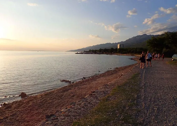 In Starigrad-paklenica 41708 *