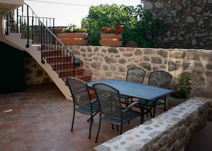 Сasa de vacaciones In Starigrad-paklenica 41708 Starigrad Paklenica