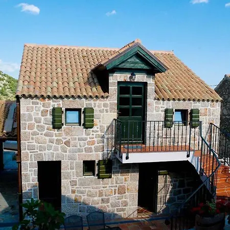 In Starigrad-paklenica 41708 斯塔利格拉德-帕克利尼卡