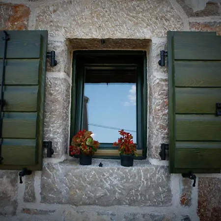 In Starigrad-paklenica 41708 度假居 *