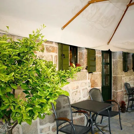 Casa de Férias In Starigrad-paklenica 41708
